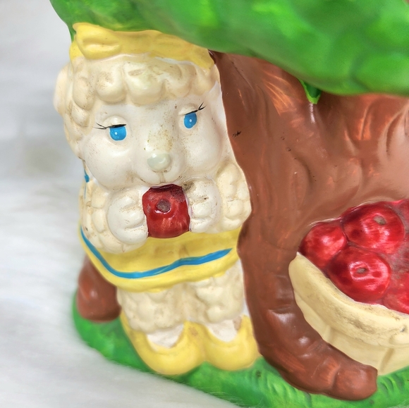 Vintage 1980s Get Along Gang Woolma Lamb Bank - Picture 2 of 9